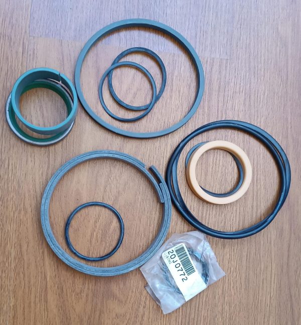 PAR 3J16808 KIT CILINDRO DIRECCION