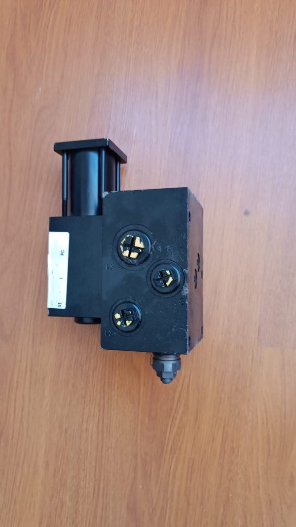 Ranitowoc Crane Care 02310449 Desorption AIVF RLNCAGE DF SIISPFNSINN VALVE